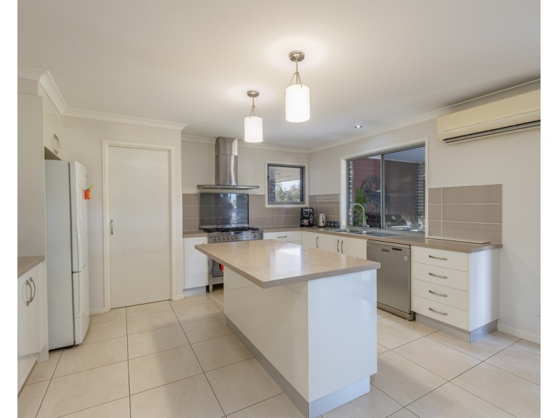 21 Samantha Drive, Pie Creek QLD 4570