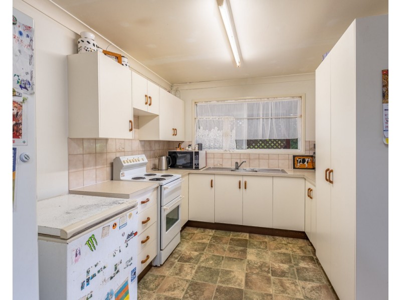 42 Ashford Road, Gympie QLD 4570