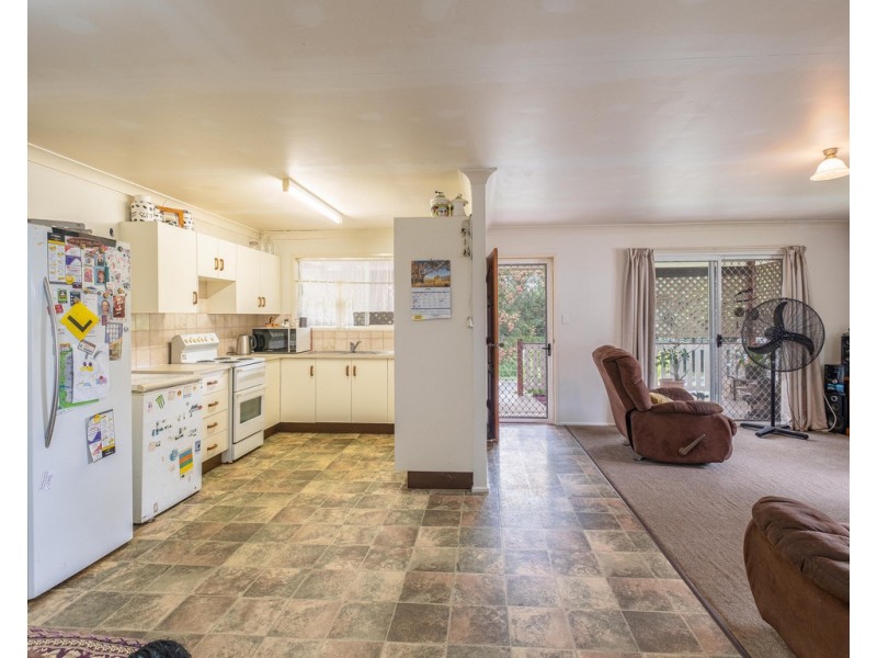42 Ashford Road, Gympie QLD 4570