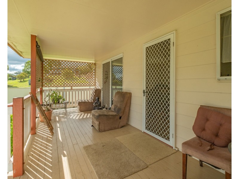 42 Ashford Road, Gympie QLD 4570