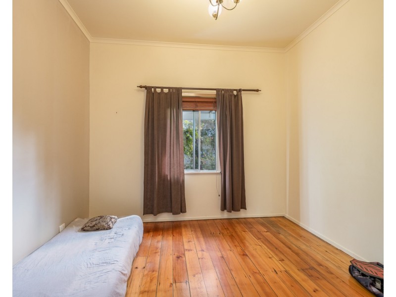 60 Crescent Road, Gympie QLD 4570