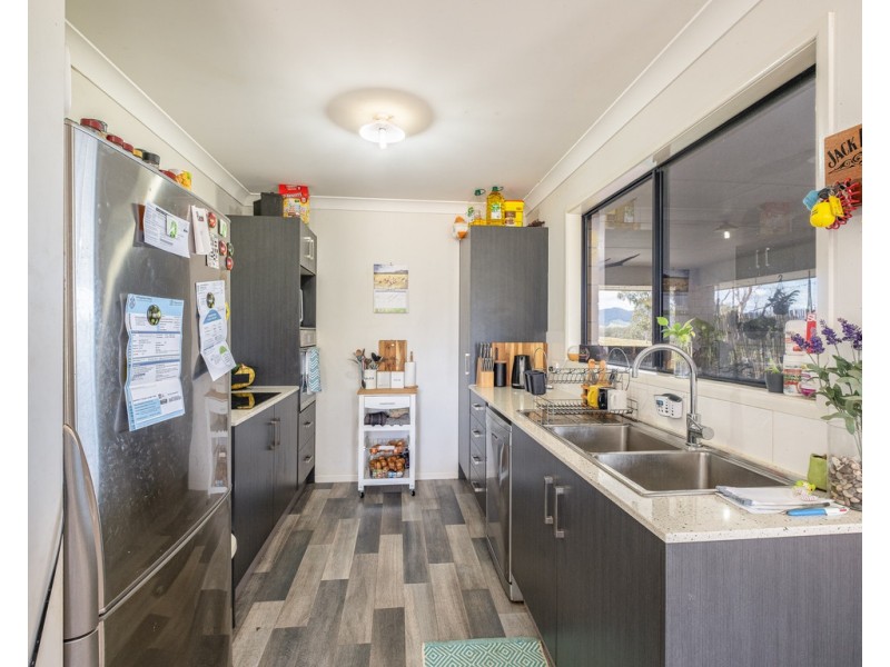 105 Barrett Road, Widgee QLD 4570