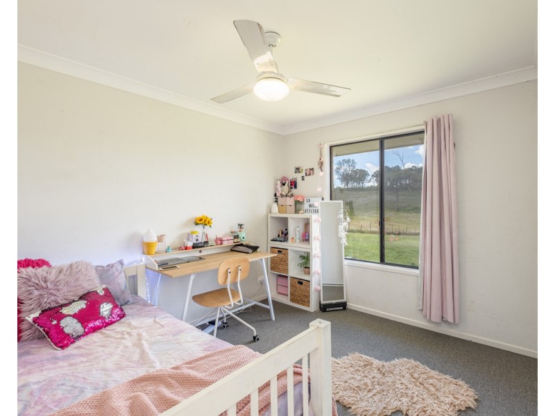 105 Barrett Road, Widgee QLD 4570