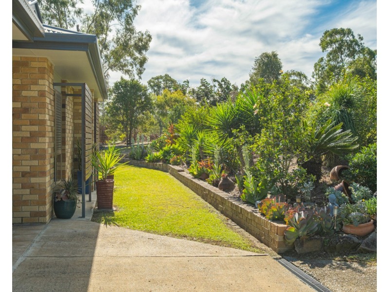 21 Coolabah Court, Pie Creek QLD 4570