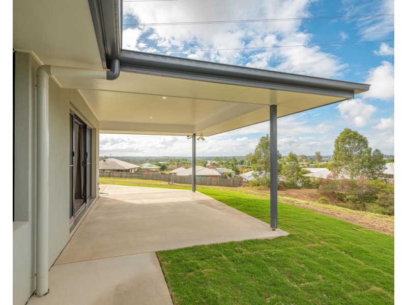 24 Eucalyptus Avenue, Southside QLD 4570