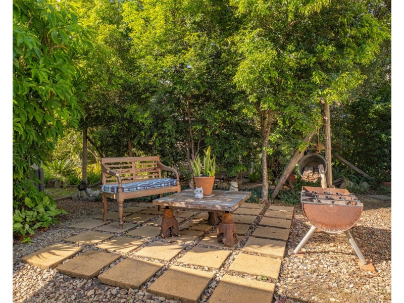 10 Webster Road, Goomboorian QLD 4570