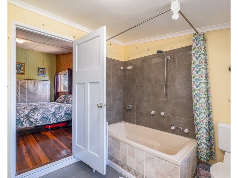 194 Goodyear Road, Cedar Pocket QLD 4570