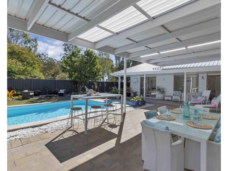 129 Gympie Road, Tin Can Bay QLD 4580