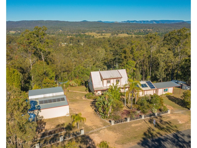 129 Thomas Road, Curra QLD 4570