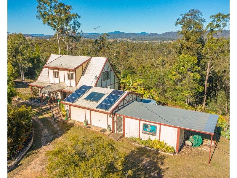 129 Thomas Road, Curra QLD 4570