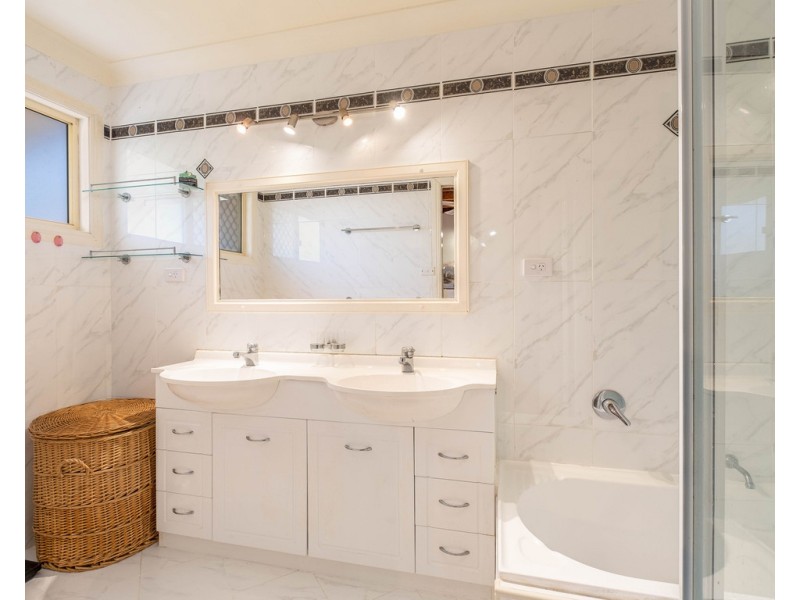 129 Thomas Road, Curra QLD 4570