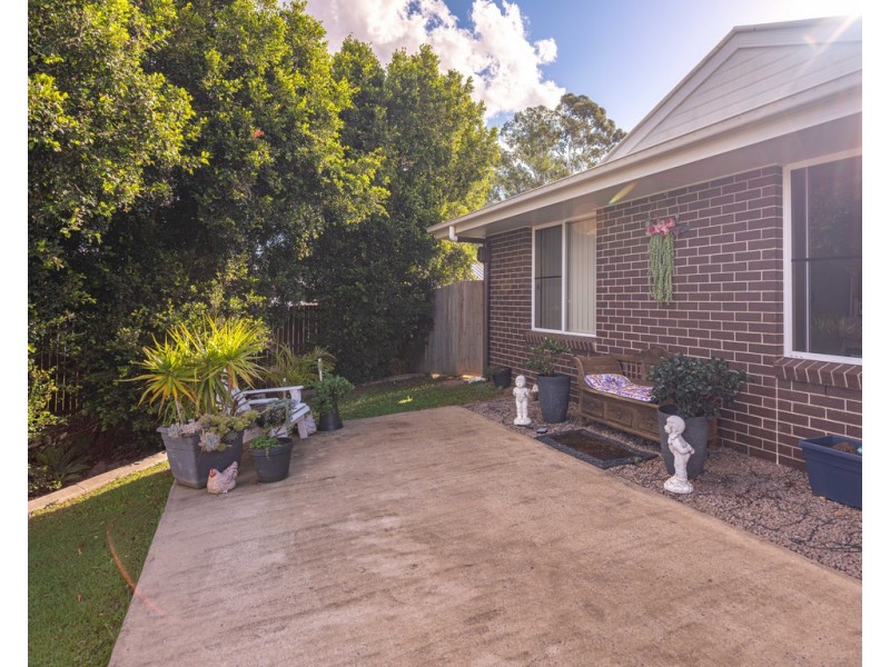 1/16 Wisteria Lane, Southside QLD 4570