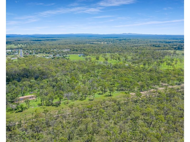 7 Gladstone Road, Torbanlea QLD 4662