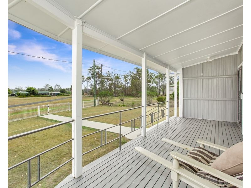 7 Gladstone Road, Torbanlea QLD 4662