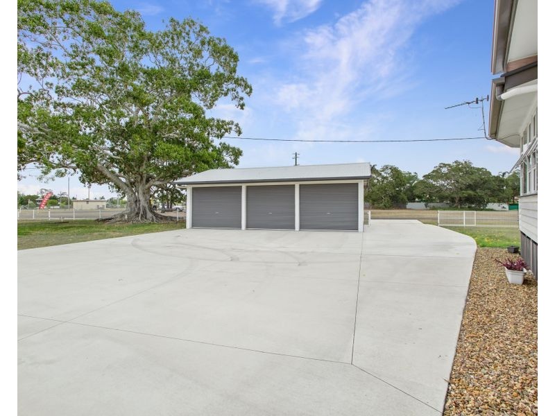 7 Gladstone Road, Torbanlea QLD 4662