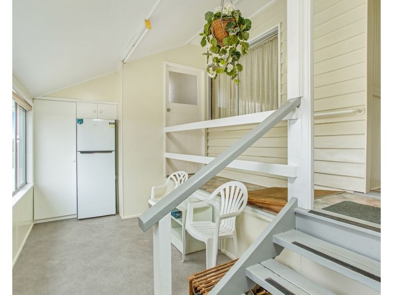 7 Gladstone Road, Torbanlea QLD 4662