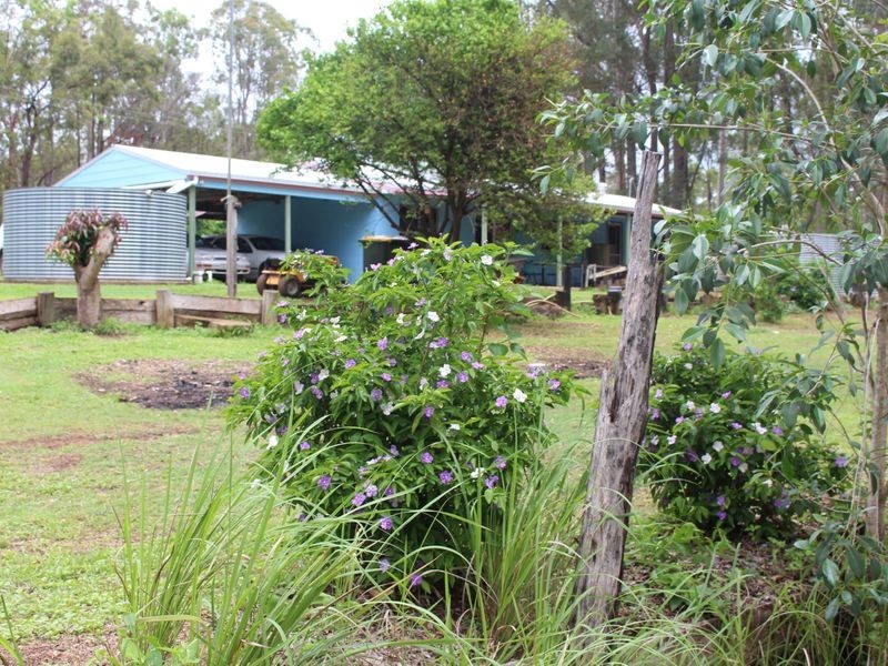 15 Sunrise Road, Glenwood QLD 4570