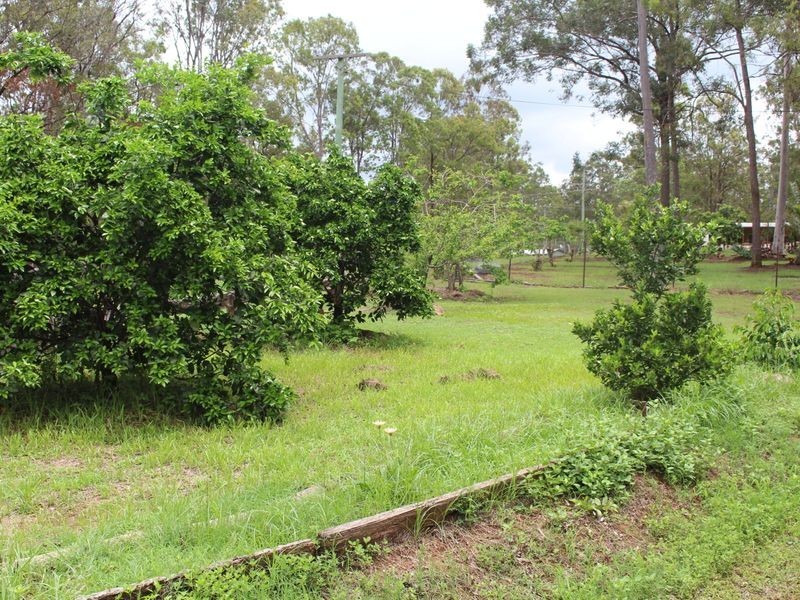 15 Sunrise Road, Glenwood QLD 4570