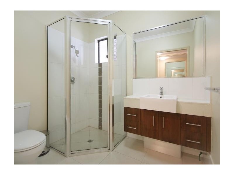 1-15 Robson Street, Mooroobool QLD 4870