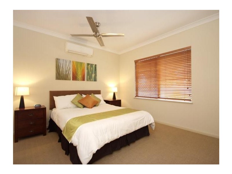 1-15 Robson Street, Mooroobool QLD 4870