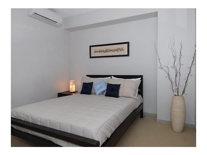 Yorkeys Knob QLD 4878