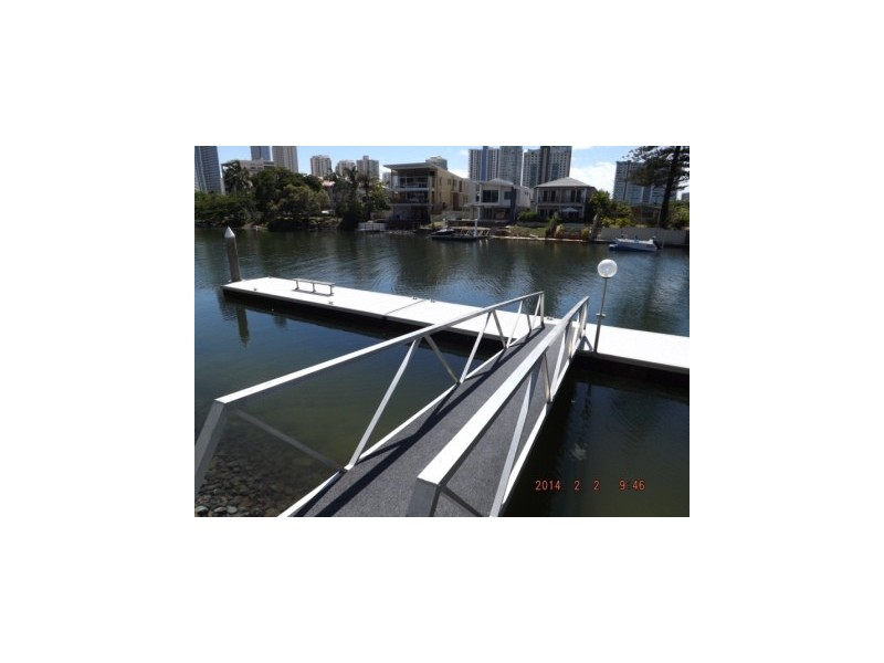 7 Mallana St, Surfers Paradise QLD 4217