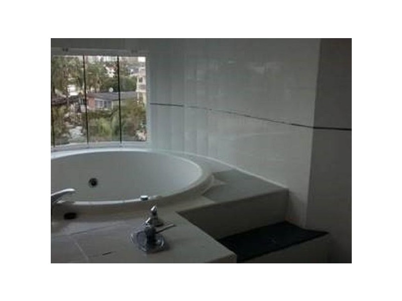 7 Mallana St, Surfers Paradise QLD 4217