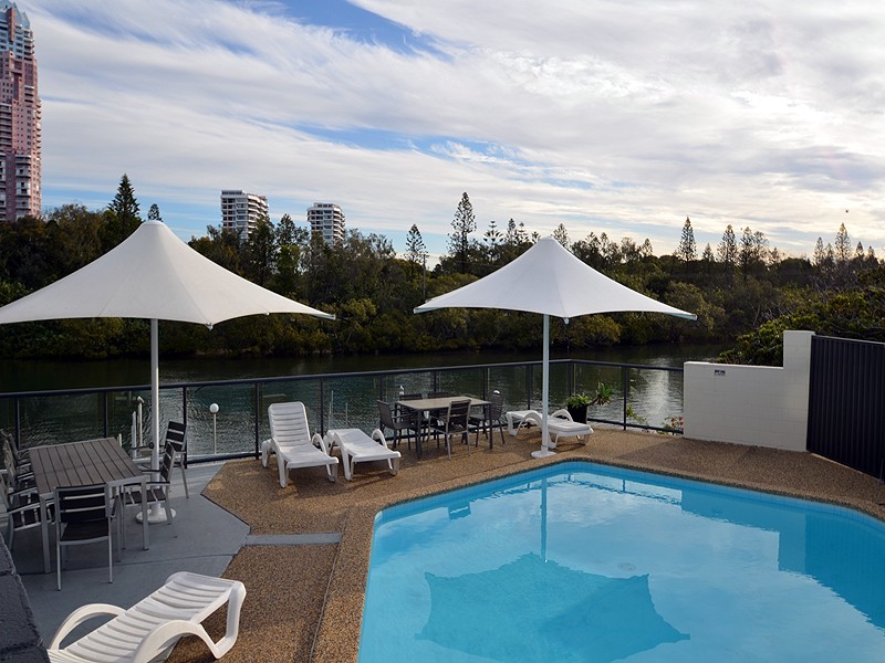 26/3490 Main Beach Pde, Main Beach QLD 4217