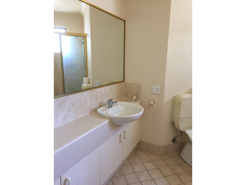 Hope Island QLD 4212