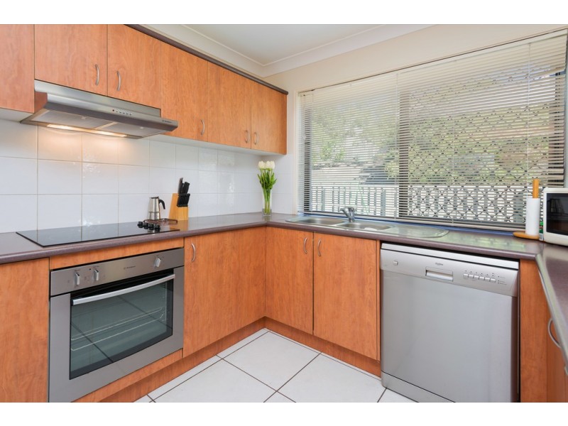 25/13 Hervey Street, Pacific Pines QLD 4211