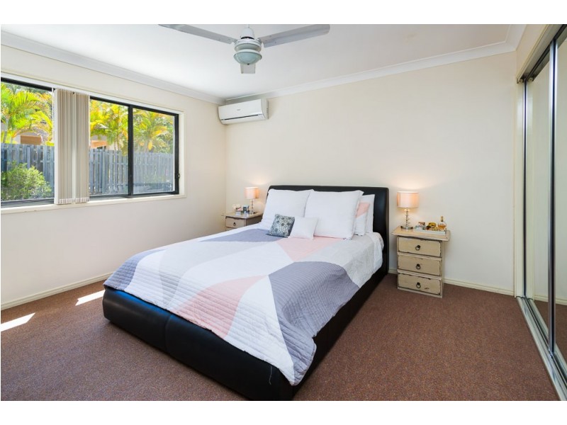 25/13 Hervey Street, Pacific Pines QLD 4211