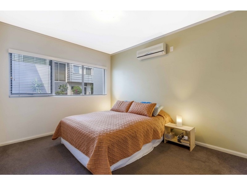 12/43 Love St, Bulimba QLD 4171