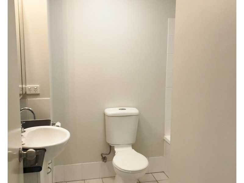 100 Bowen Street, Spring Hill QLD 4000