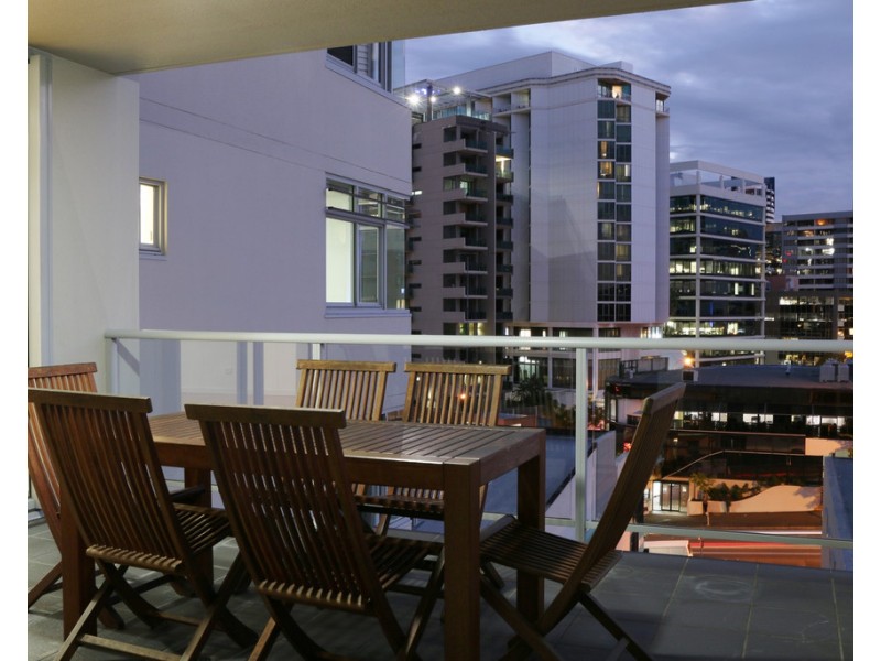 100 Bowen Street, Spring Hill QLD 4000