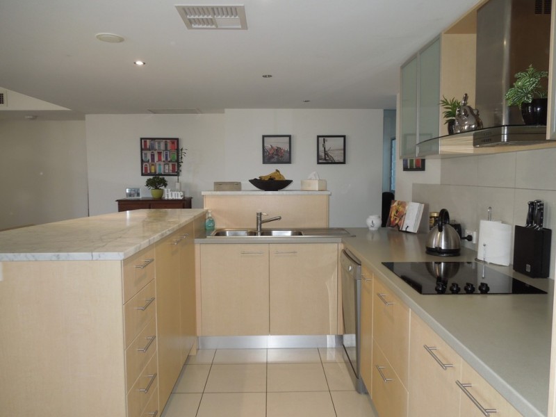 13/51 Grand Parade, Parrearra QLD 4575