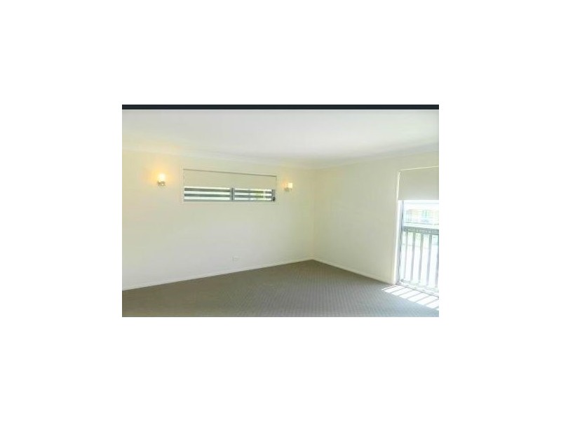 1/7 Barker st, Ipswich QLD 4305