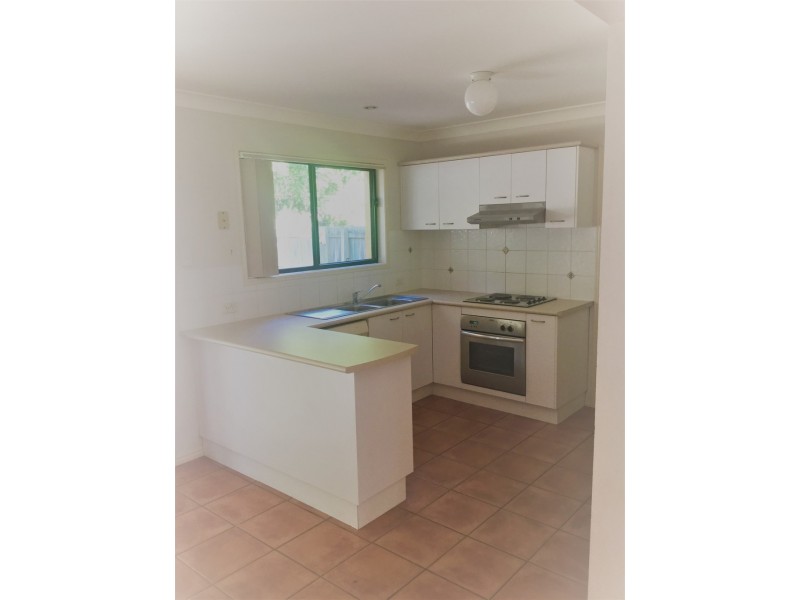 333 Colburn Ave, Victoria Point QLD 4165