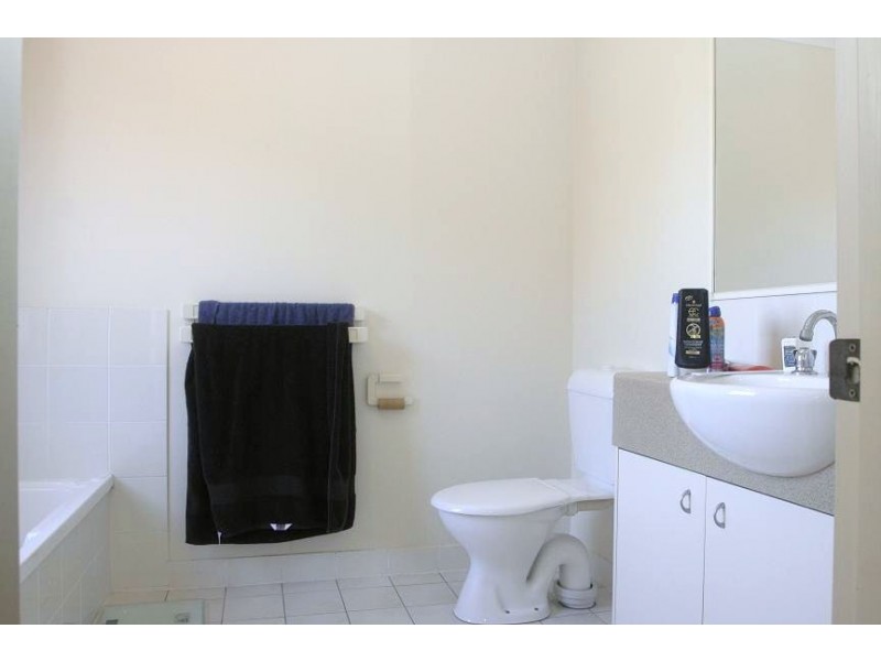 8/10 Chapman Place, Oxley QLD 4075