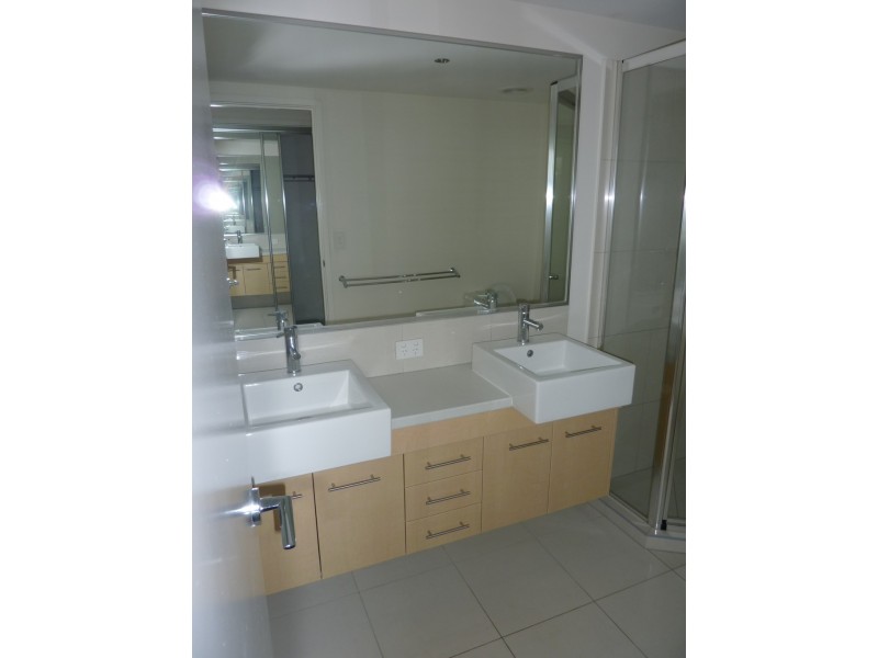 32/51 Grand Parade, Parrearra QLD 4575