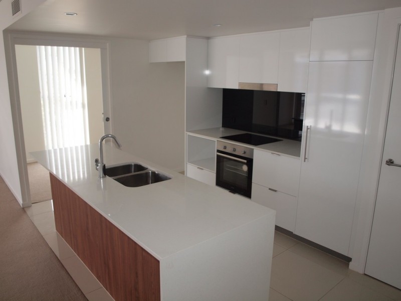 153/33 Lakefront Cres, Varsity Lakes QLD 4227