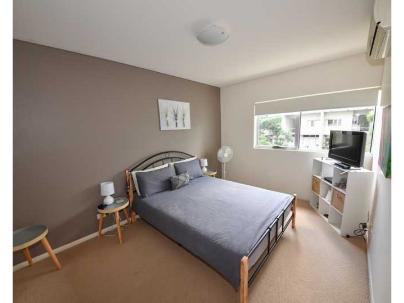 63/25 Love Street, Bulimba QLD 4171