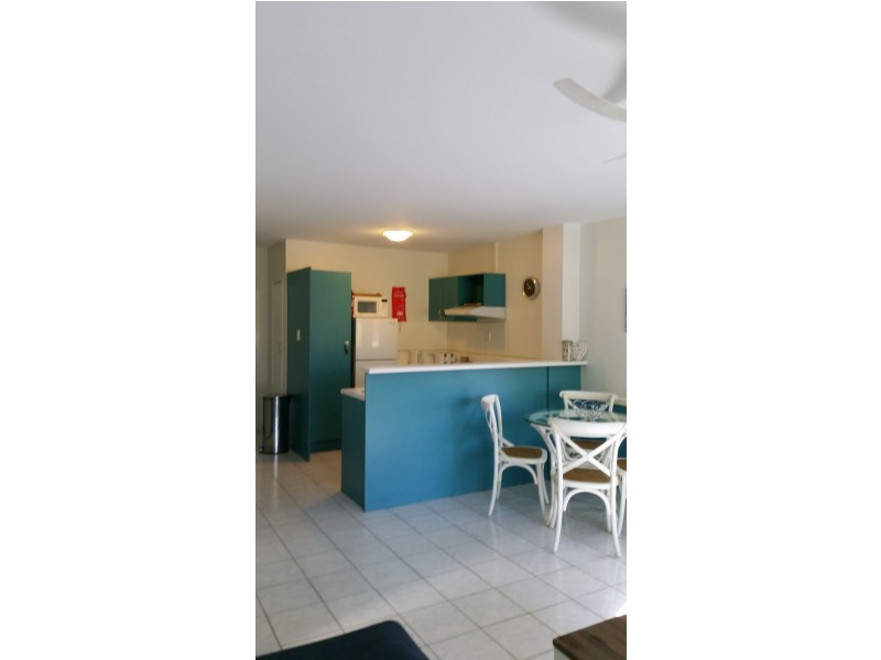 16/1-19 Poinciana St, Holloways Beach QLD 4878