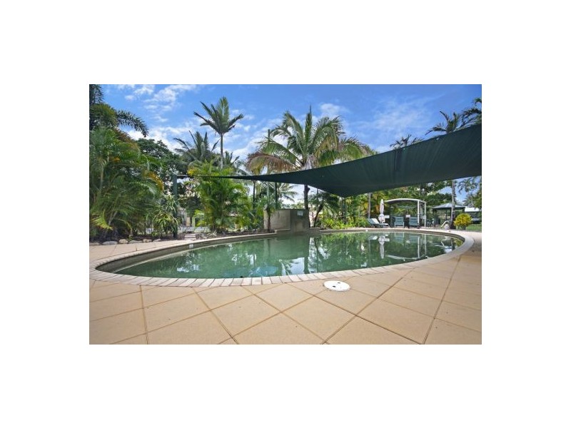 16/1-19 Poinciana St, Holloways Beach QLD 4878