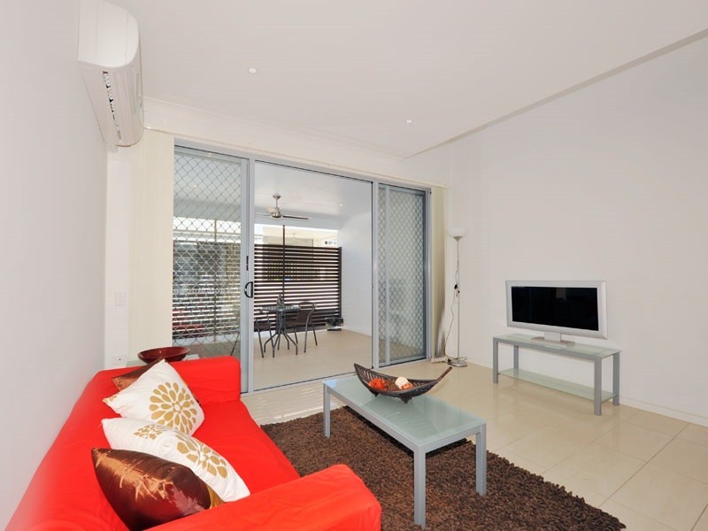 20 Fraser Street, Morningside QLD 4170