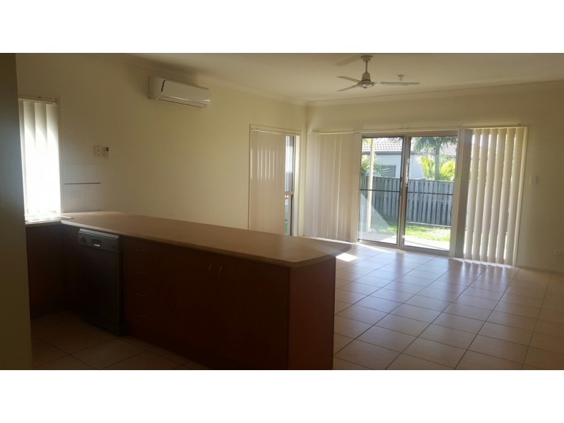 48 Palma Cres, Varsity Lakes QLD 4227