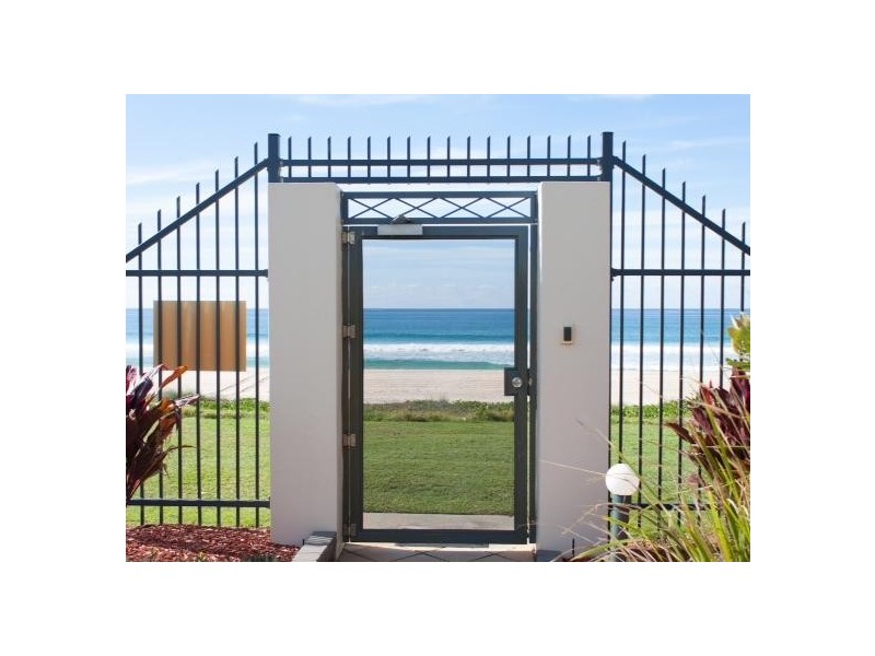 60/437 Golden Four Drive, Tugun QLD 4224