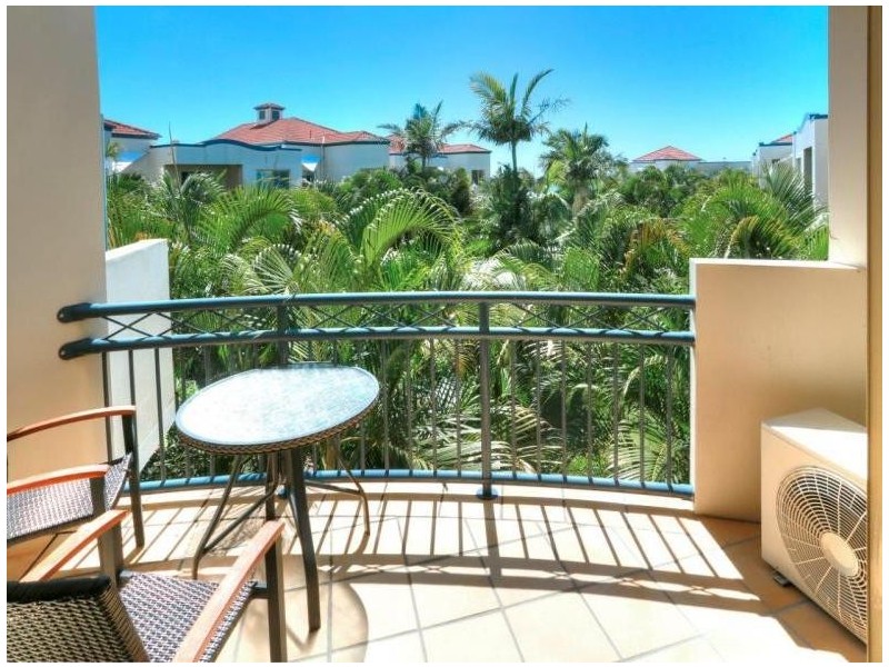 60/437 Golden Four Drive, Tugun QLD 4224