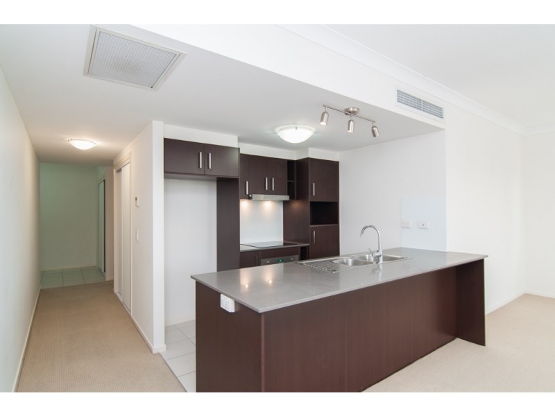 332/51 Playfield Street, Chermside QLD 4032