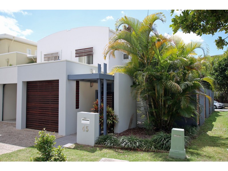 45 Riverwalk Avenue, Robina QLD 4226