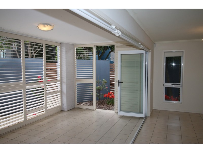 45 Riverwalk Avenue, Robina QLD 4226